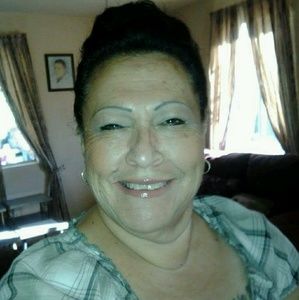 Meet your Posher, Dinah